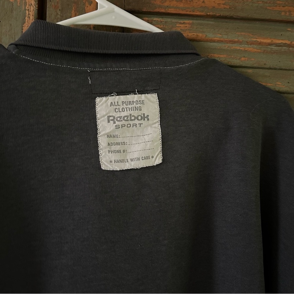 Vintage Reebok Pullover - Picture 4 of 4